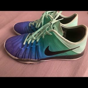 Nike Free TR 6 SPCTRM Womens Blue Teal White Running Training Size 8